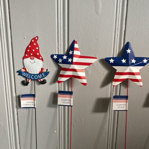 NWT- Set of 5- Welcome Gnomes & 3 Patriotic Stars 🇺🇸 Metal Yard Stakes - Picture 9 of 17